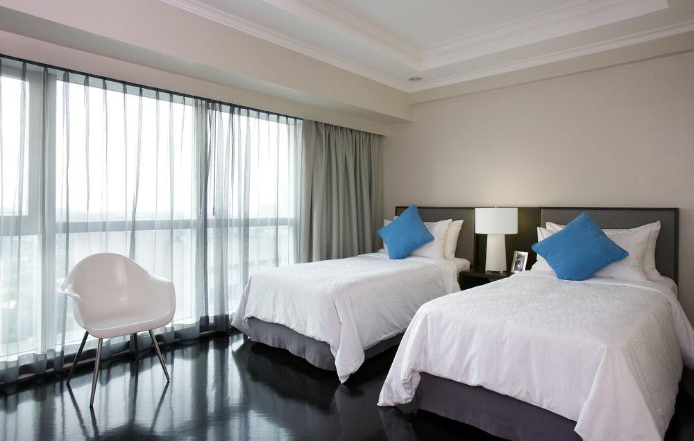 Fraser Place Manila Makati City Zewnętrze zdjęcie